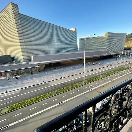 아파트 Frente Al Kursaal Y La Playa *